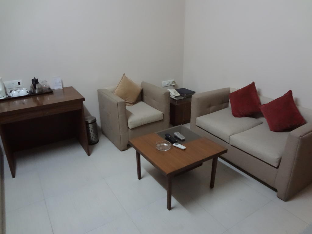 מומביי Rama Krishna Executive Apartments חדר תמונה